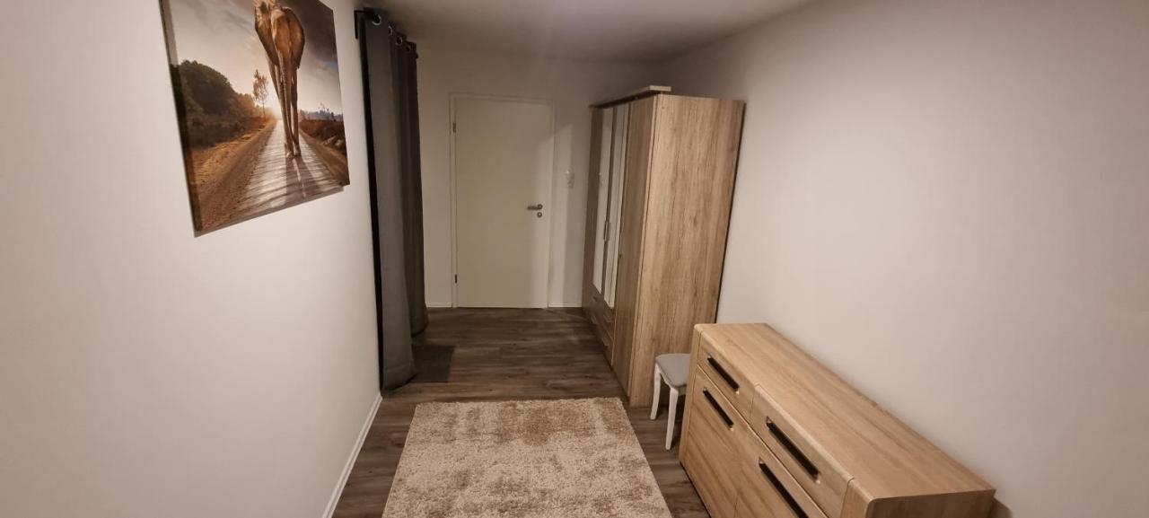 3 Zimmer Ferienwohnung In Jever Buitenkant foto