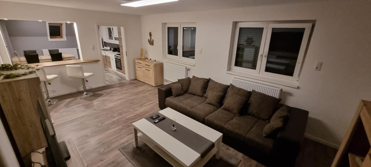 3 Zimmer Ferienwohnung In Jever Buitenkant foto